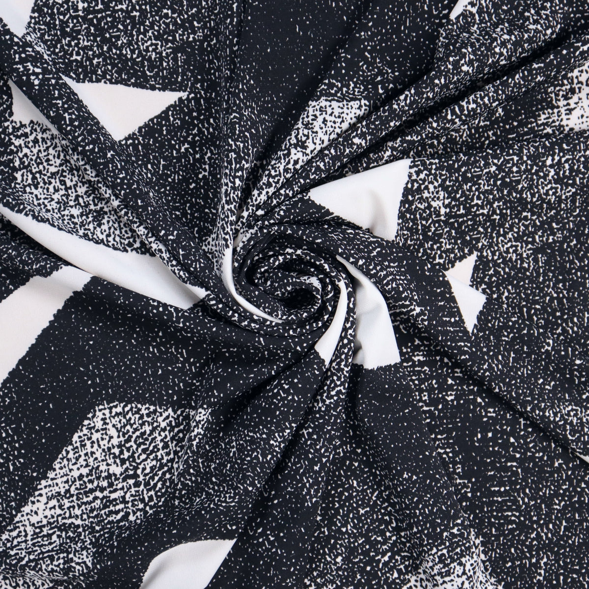 (White/Black)