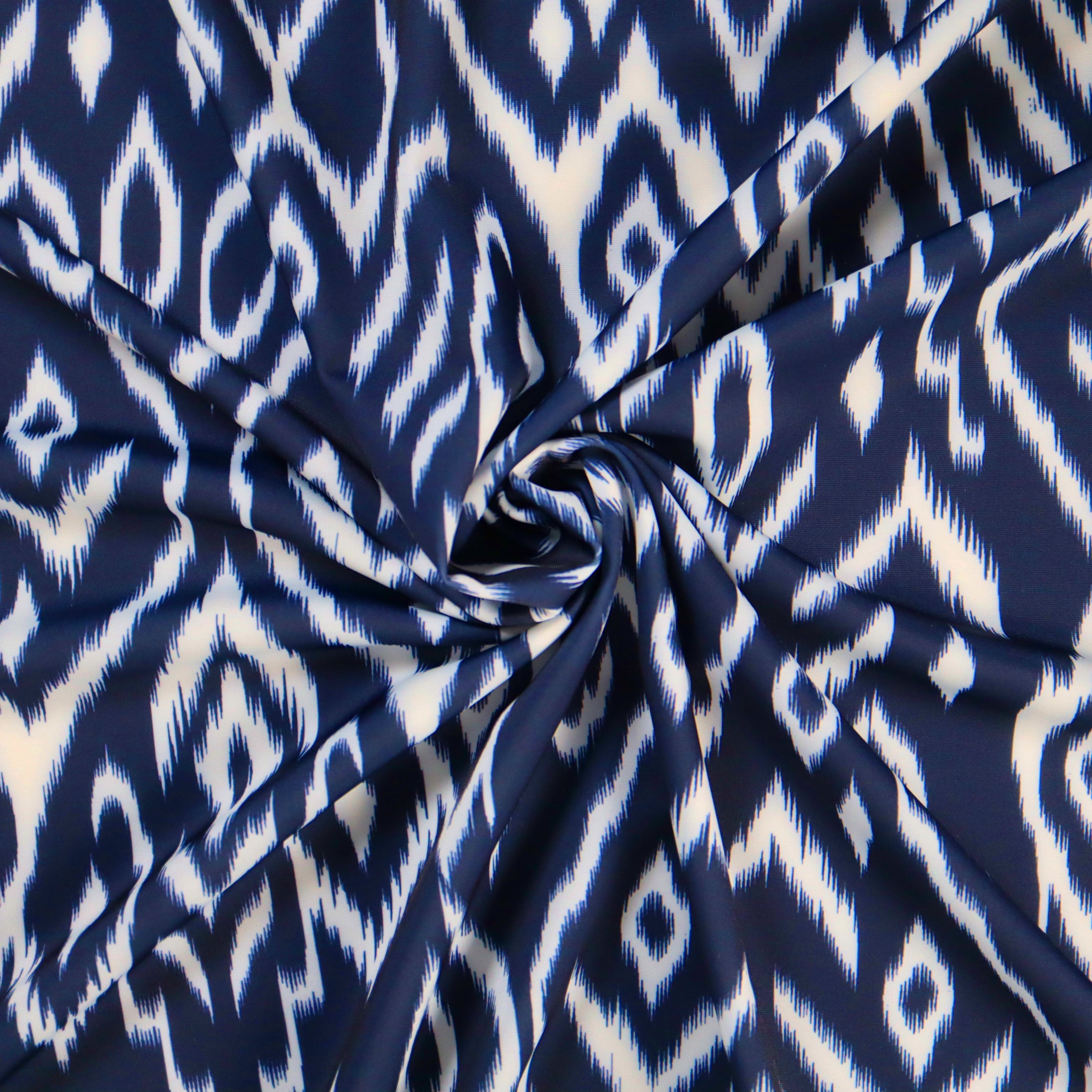  (04 - Navy White)