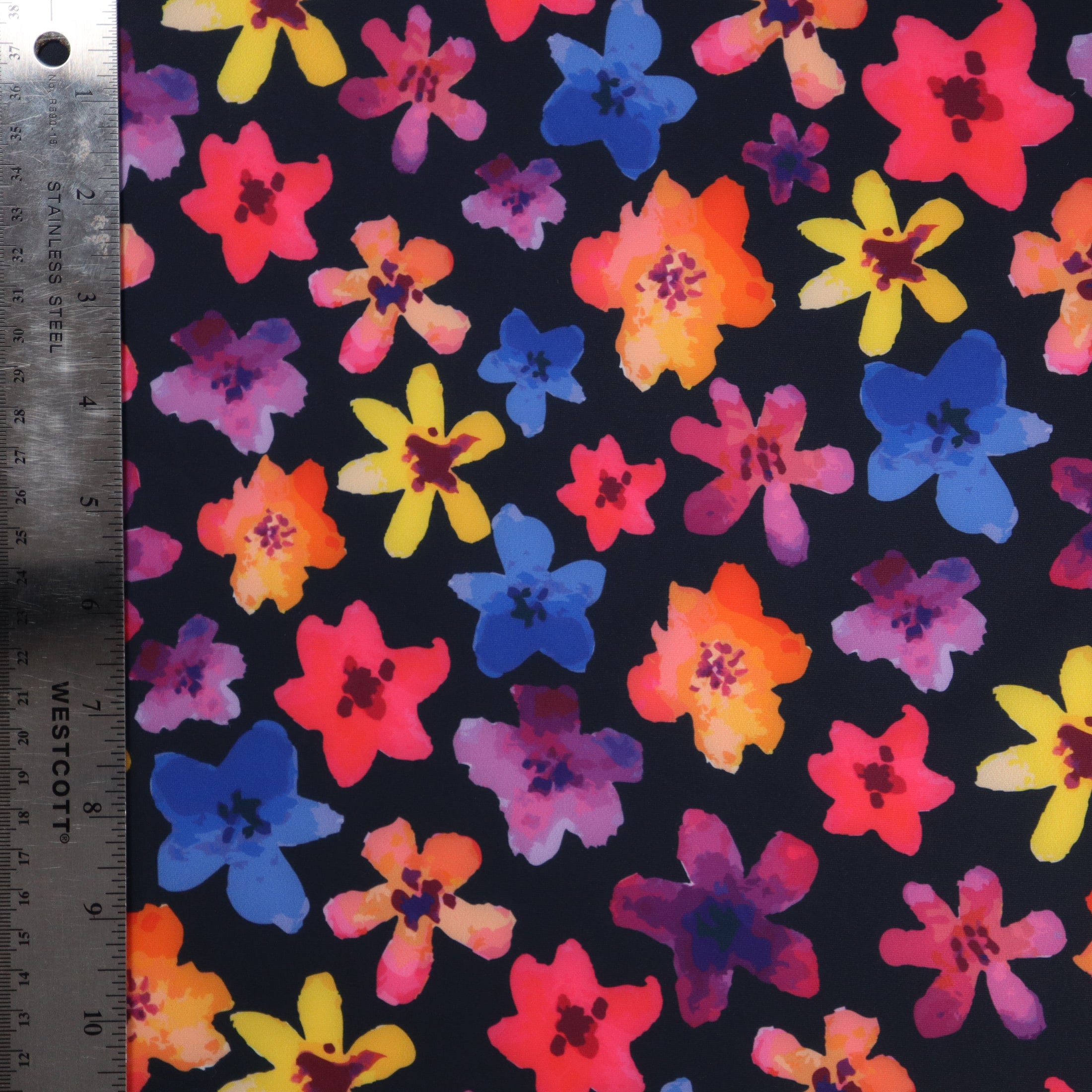  (01 - Black/Multi)