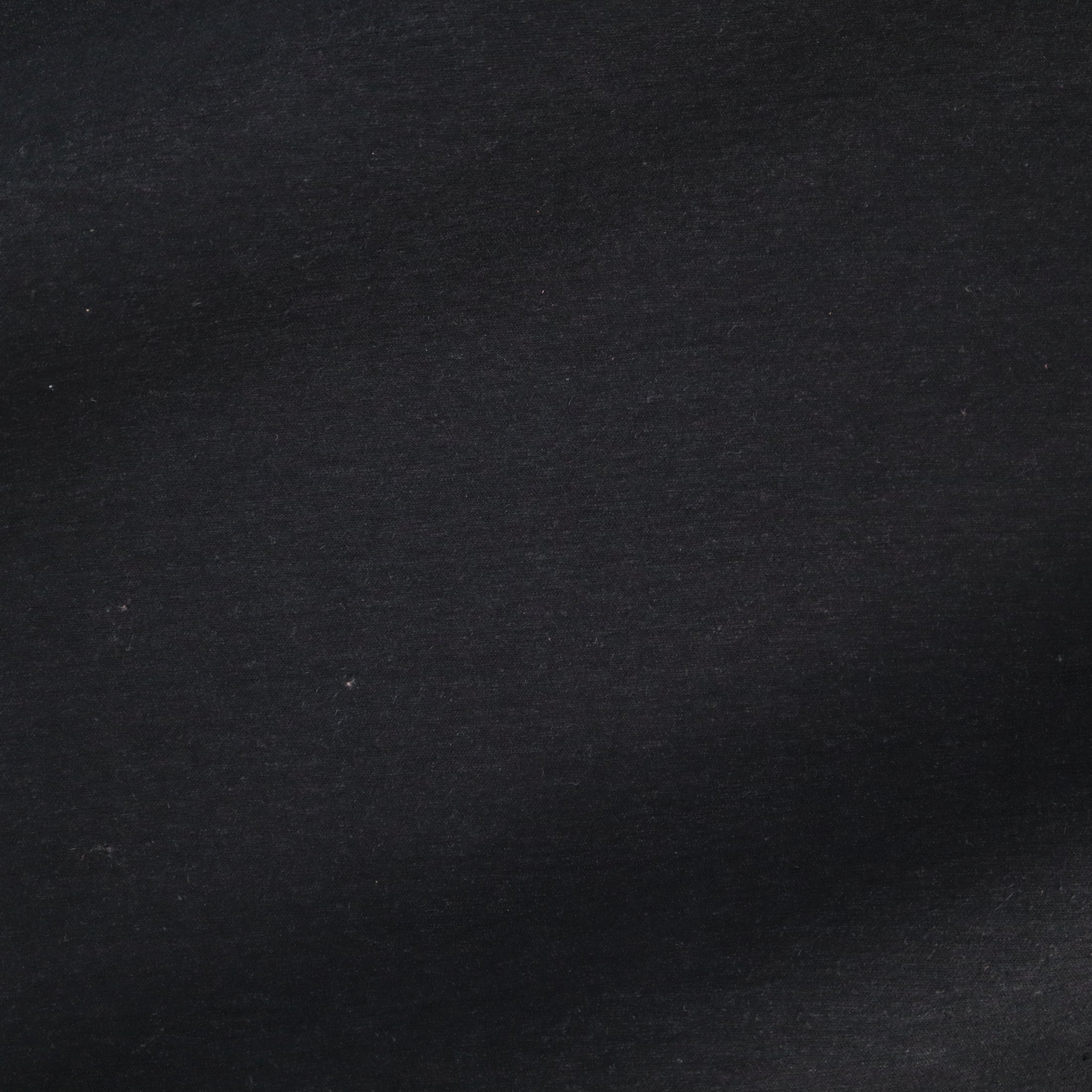  (02 - Black)