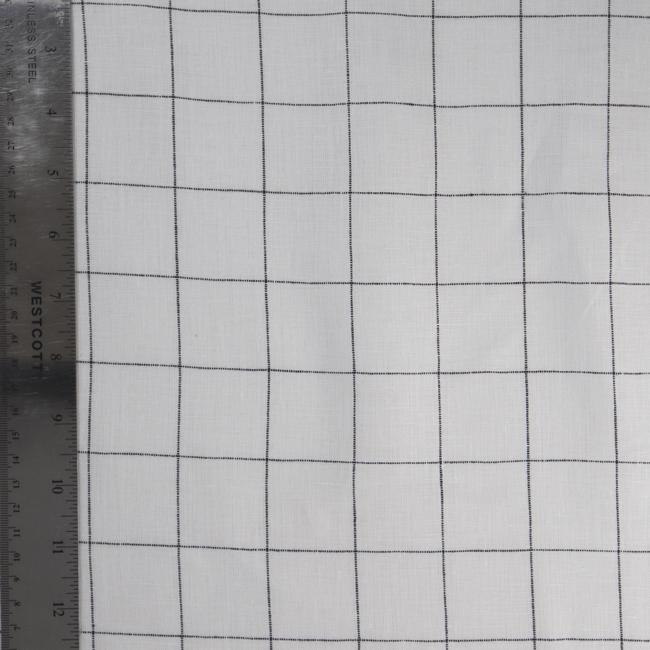  (04 - White/Black)