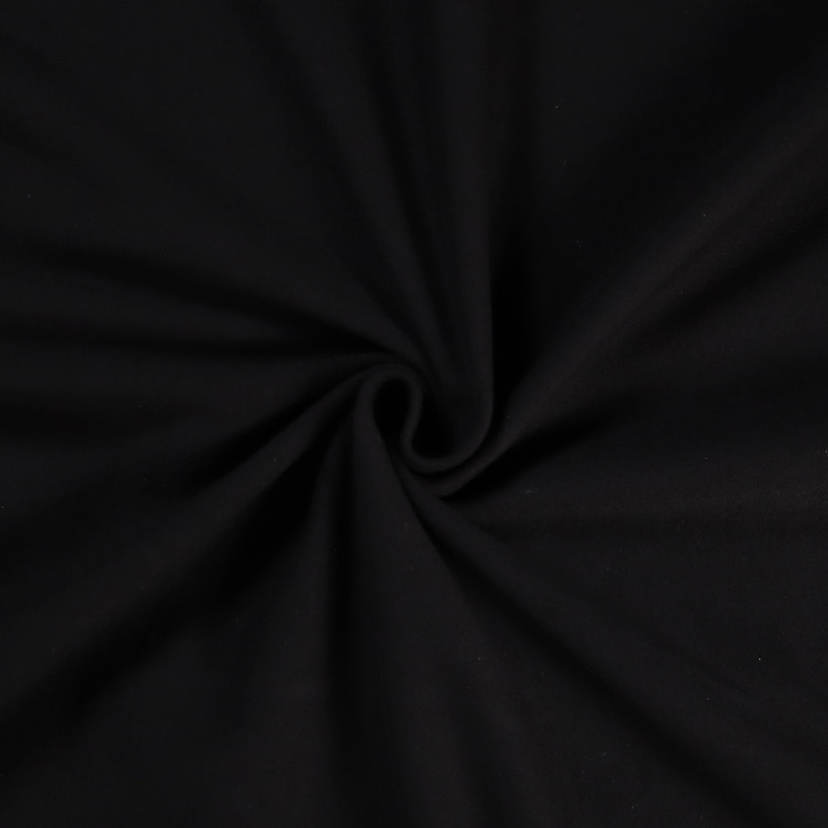 (Black)