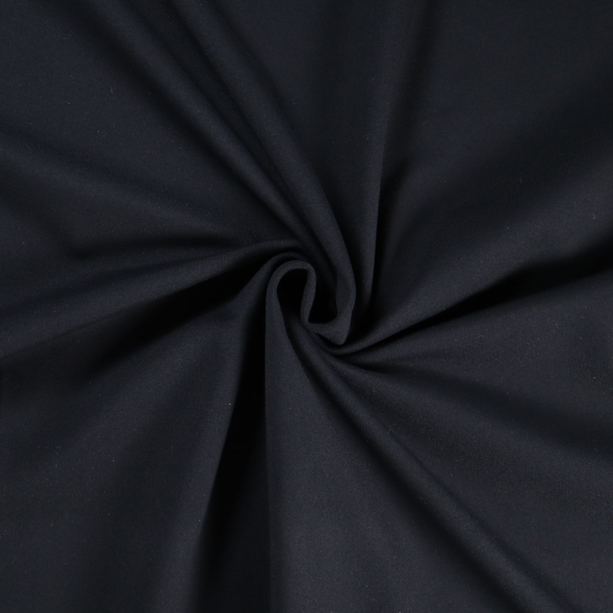 (Black)