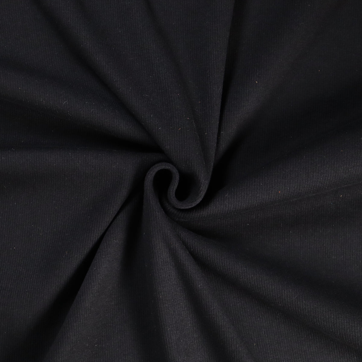 (Black)
