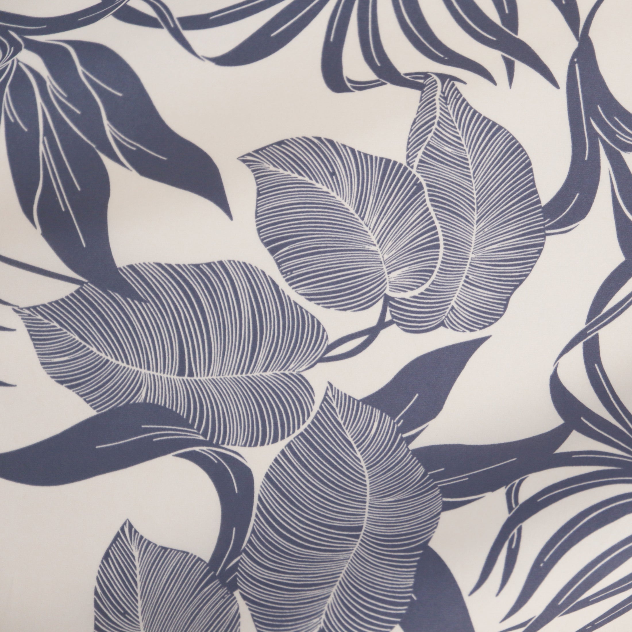 (Tropical Leaf/ Vanilla/Dusty blue)
